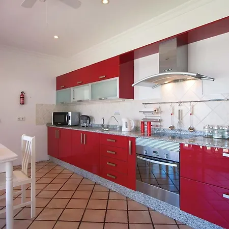 Vila Puerto Del Carmen Sleeps 6 Air Con Wifi *